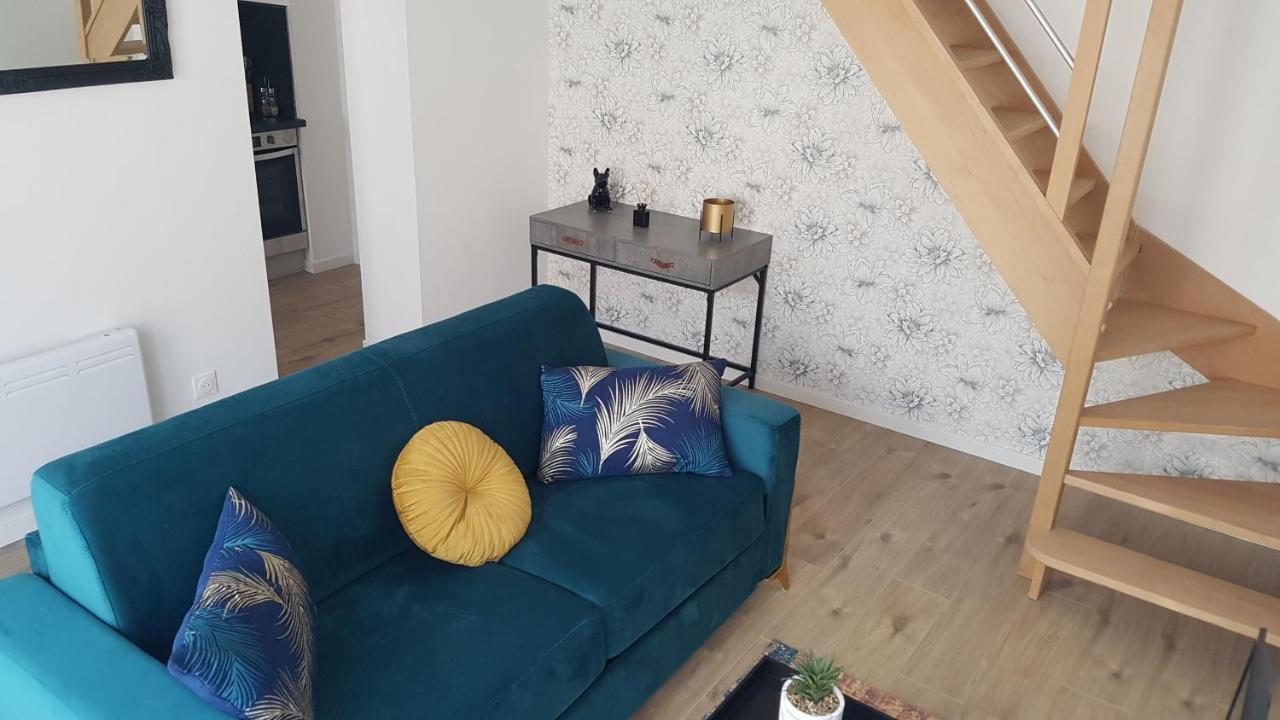 L'Aurore Doree, Duplex Renove - Parking Prive - Wifi Gratuit Daire Saint-Quentin  Dış mekan fotoğraf
