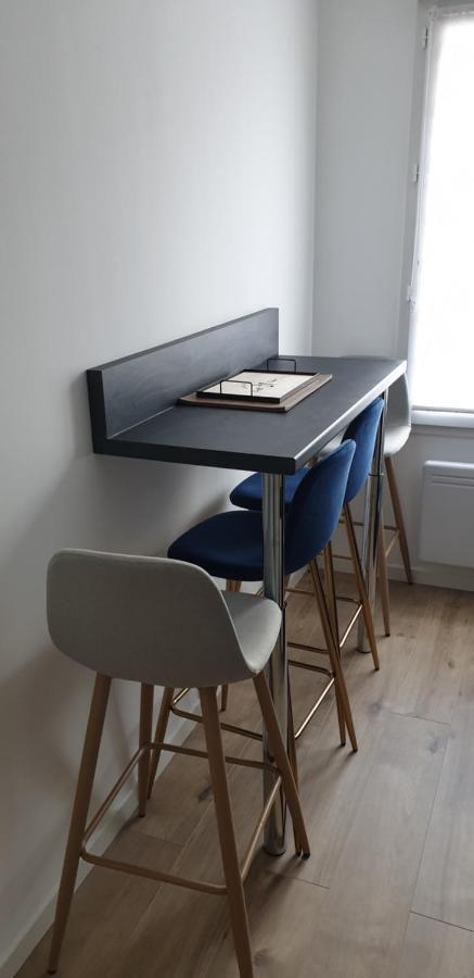 L'Aurore Doree, Duplex Renove - Parking Prive - Wifi Gratuit Daire Saint-Quentin  Dış mekan fotoğraf