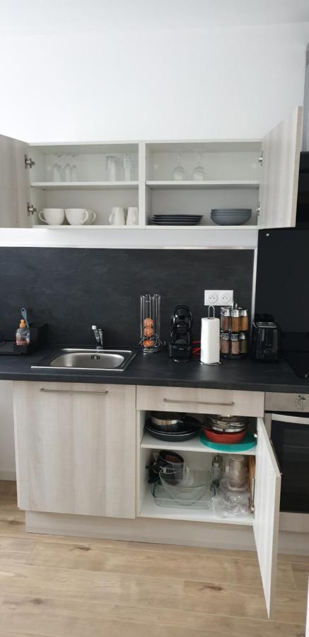 L'Aurore Doree, Duplex Renove - Parking Prive - Wifi Gratuit Daire Saint-Quentin  Dış mekan fotoğraf