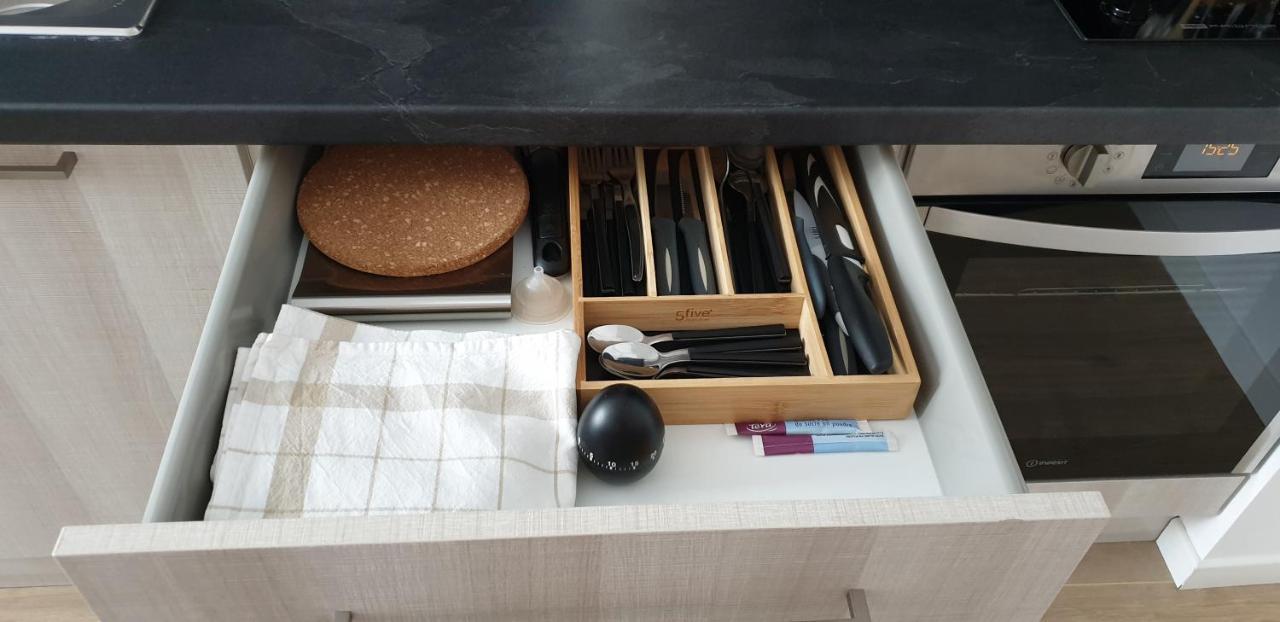 L'Aurore Doree, Duplex Renove - Parking Prive - Wifi Gratuit Daire Saint-Quentin  Dış mekan fotoğraf